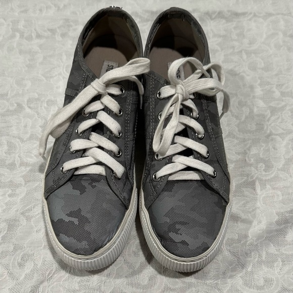 Steve Madden Womens Emmi Flatform Lace-Up Sneakers sz 7 - Picture 3 of 7